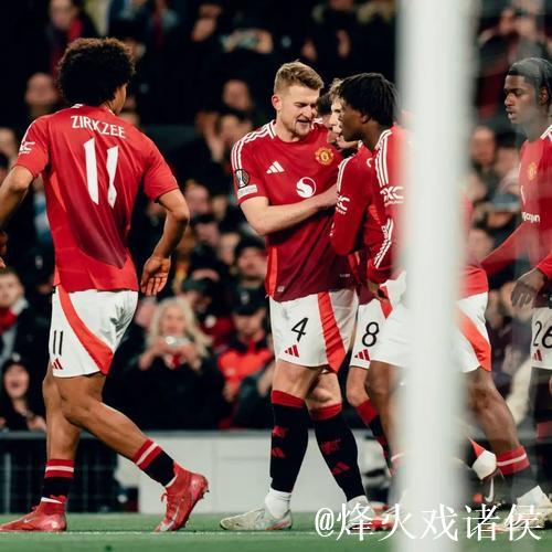 塞梅约vs曼联半场数据:射门1进球1预期进球0.13,关键传球1 塞梅约vs曼联半场数据:射门1进球1预期进球0.13,关键传球1