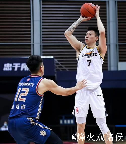 辽宁队大胜广厦,收两大好消息,辽篮球迷彻底忘了张镇麟 辽宁队大胜广厦,收两大好消息,辽篮球迷彻底忘了张镇麟