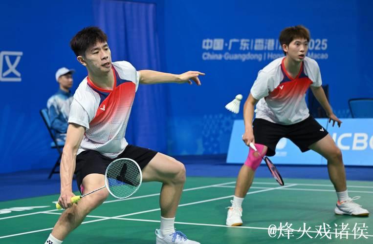 全运会羽毛球团体赛：广东男队、福建女队等劲旅取胜