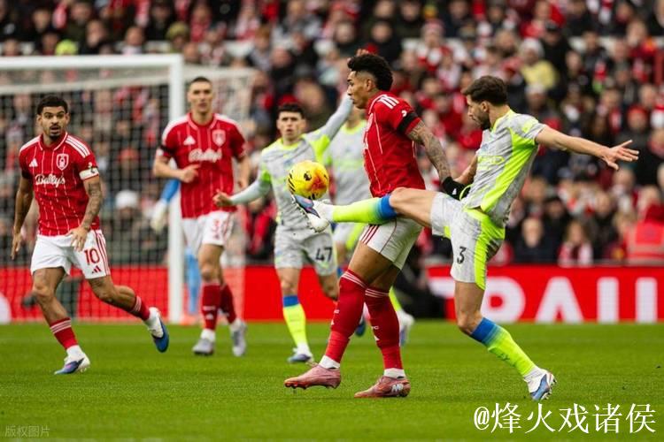 英超-谢尔基助攻加进球 赖因德斯建功 曼城2-1胜诺丁汉森林